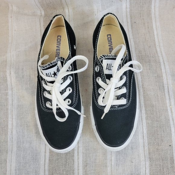 Converse Chuck Taylor Clean CVO Sneakers Tennis‎ Shoes Black White Size 7 - Picture 2 of 9